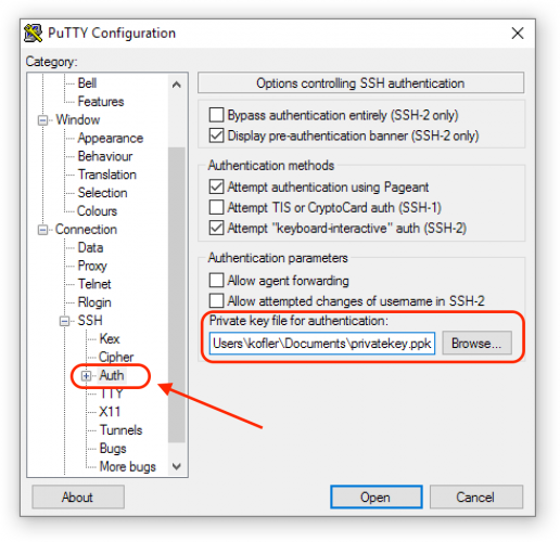 PuTTY soll zur Authentifizierung beim Server die private Schlüsseldatei des lokalen Windows-Rechners verwenden.